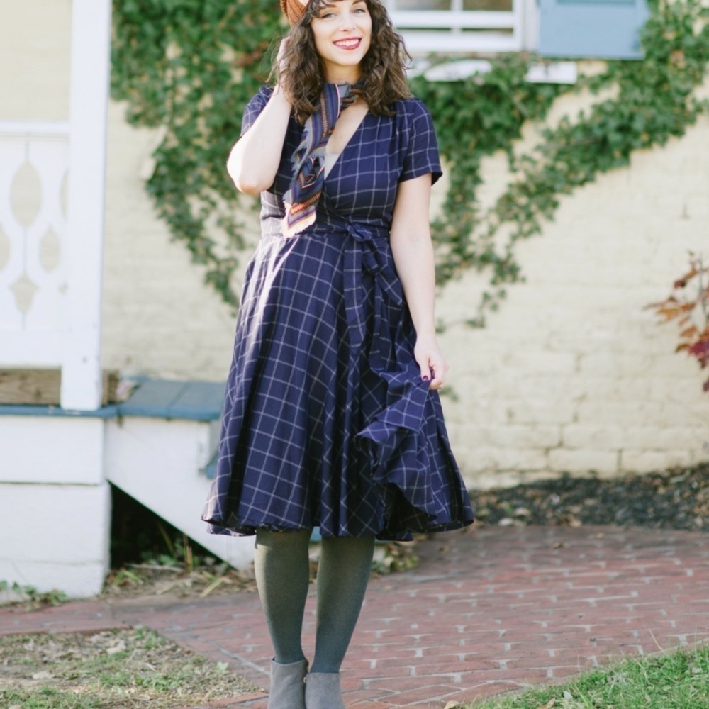 Virginia Dare Windowpane Samantha Silk Wrap Dress Size M